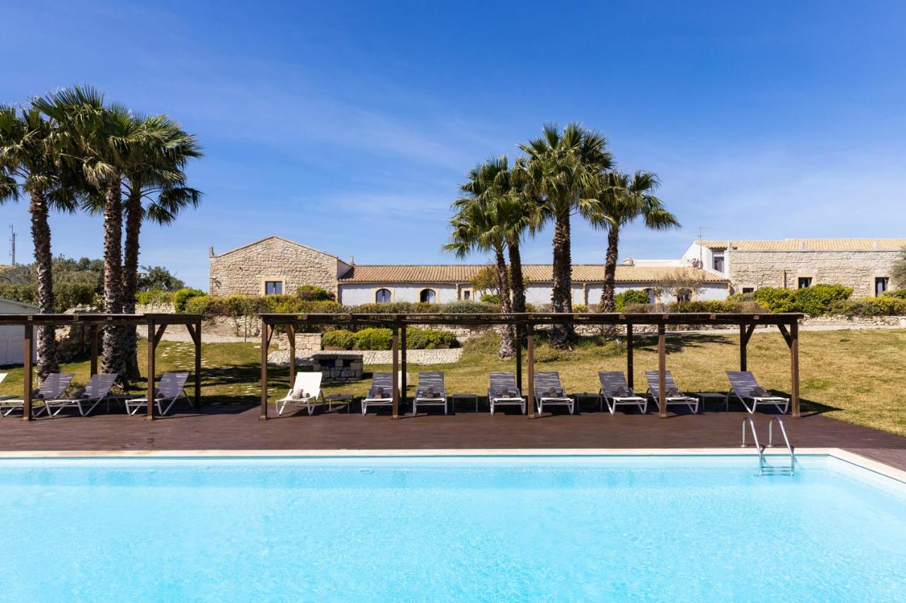 Masseria Del Carrubo Noto Exteriér fotografie